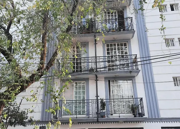 Experience Roma Norte In Eclectic Balconied México DF